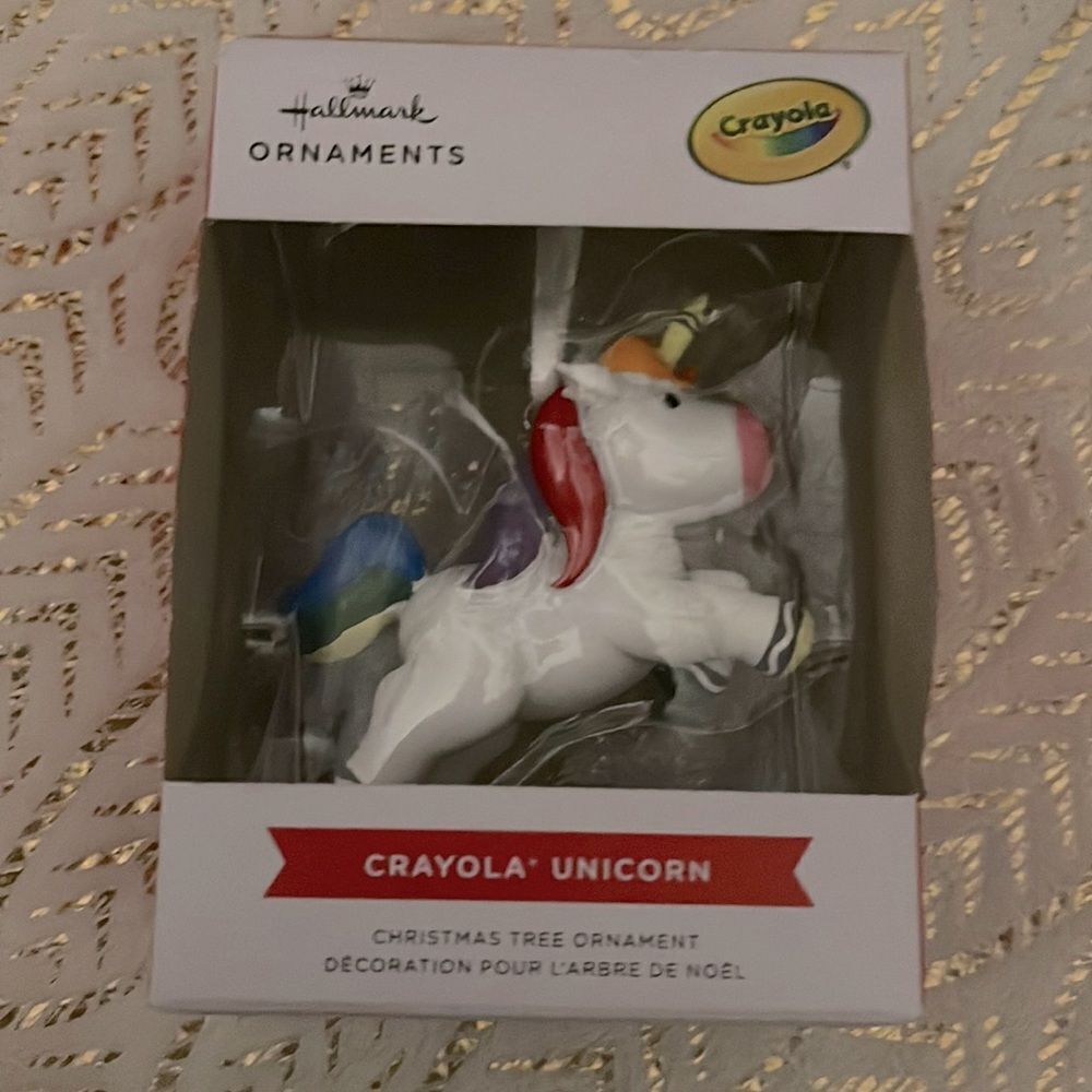 Hallmark crayola hanging unicorn nib nwt ornament fob charm bold colors